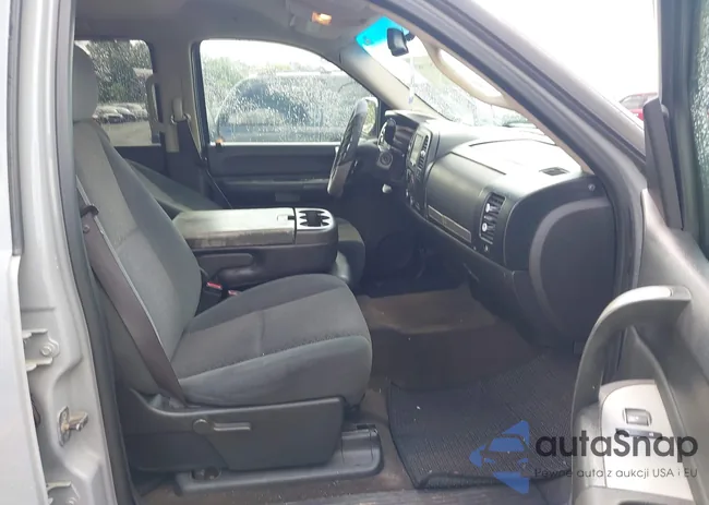 2GCEC13JX81125398: 42511989