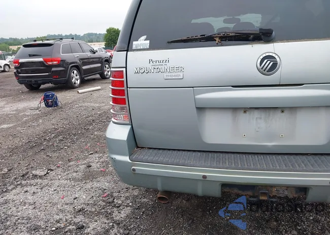 4M2DU86E25ZJ20760: 42512014