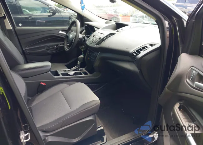 1FMCU0GD1HUE51321: 42512082