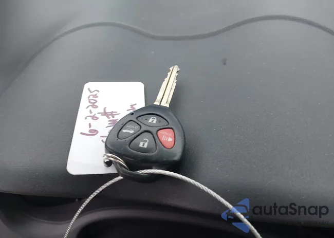 2T1BU4EE4AC425074: 42511581