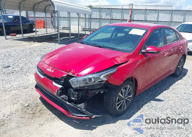 3KPF24AD7NE458761: 42512637