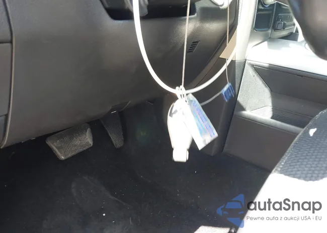 1C6RR6LT8HS791584: 42512664