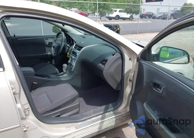 1G1ZC5E07CF234148: 42512775