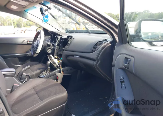 KNAFU5A20B5395618: 42512818