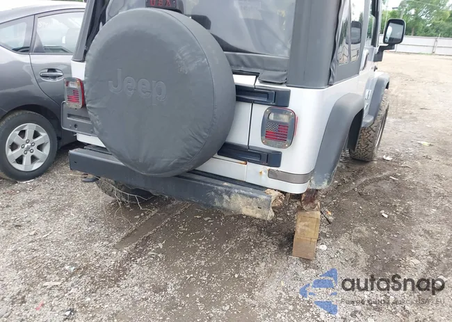 1J4FA49S44P772575: 42512876