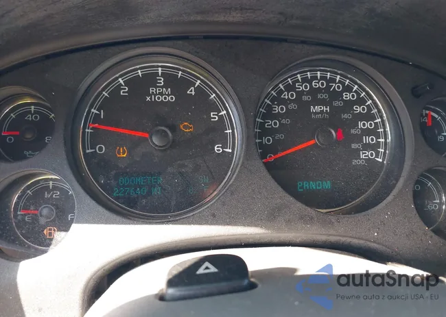 1GNSCBE04ER174393: 42513064