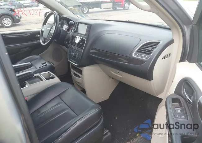 2C4RC1BG3ER324460: 42513196