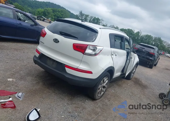 KNDPBCAC0F7746323: 42512330