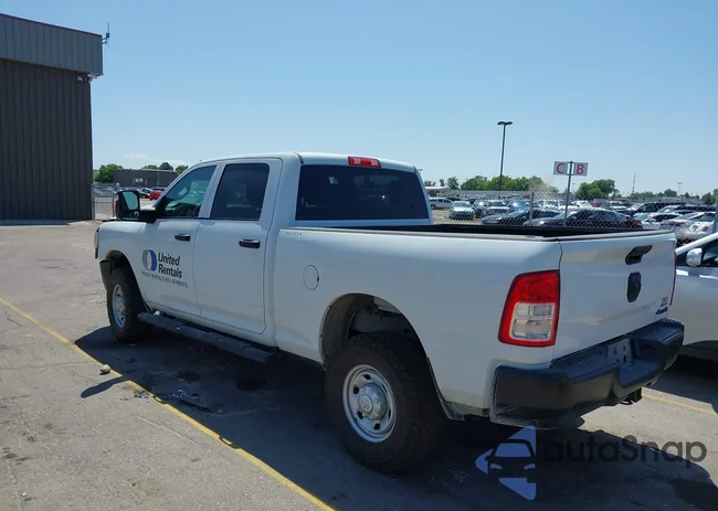 3C6UR5CJ3PG558687: 42513659