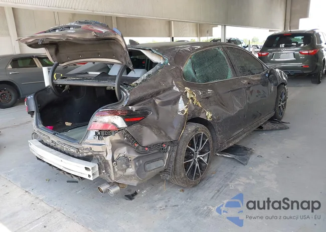 4T1T11AK4PU813257: 42513758