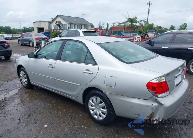 4T1BE32K06U725623: 42513832