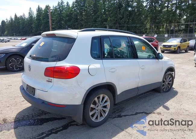 WVGBV7AX3HK043855: 42513838