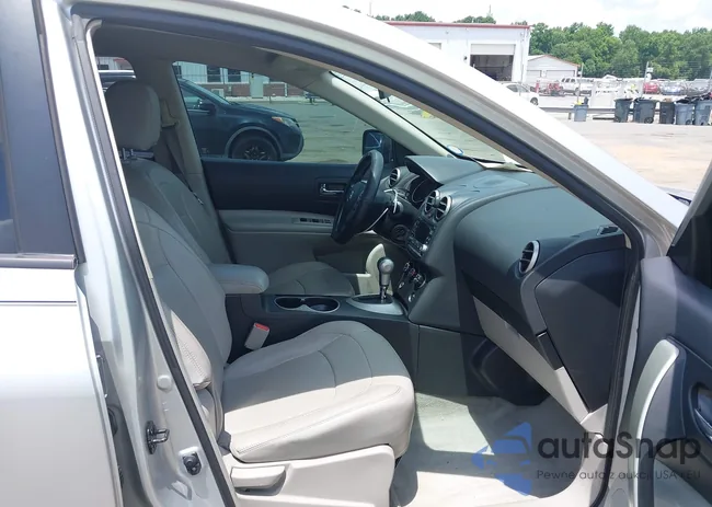 JN8AS5MT8BW561177: 42513898