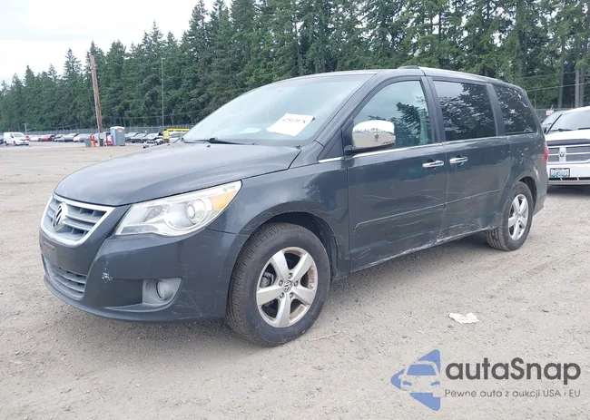 2V4RW6DG5BR738696: 42513978