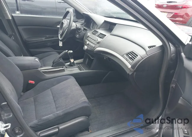 1HGCP2E33CA000906: 42514026