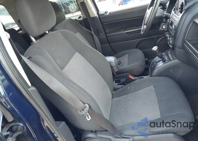 1C4NJRBB8HD105380: 42513206