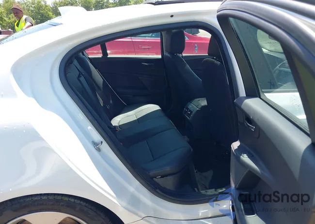 SAJAR4FX8JCP38409: 42513240