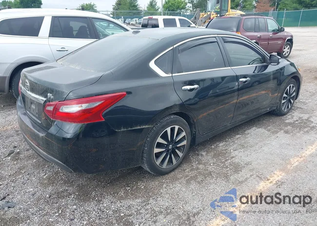 1N4AL3AP0JC238865: 42513342