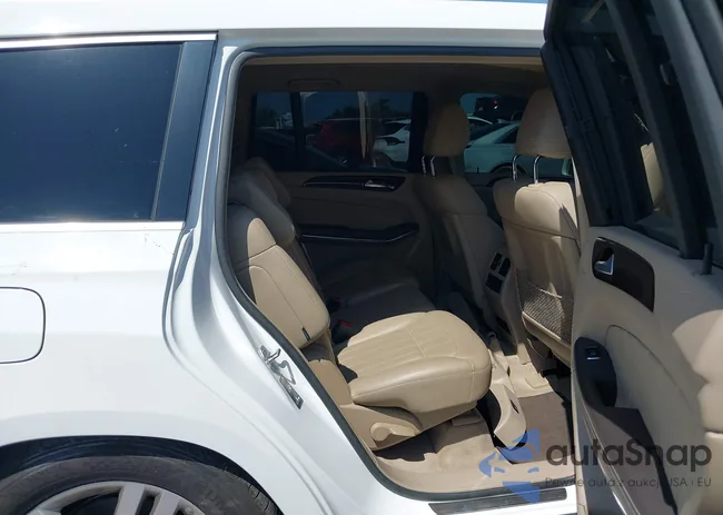 4JGDF7CE3EA307045: 42514961