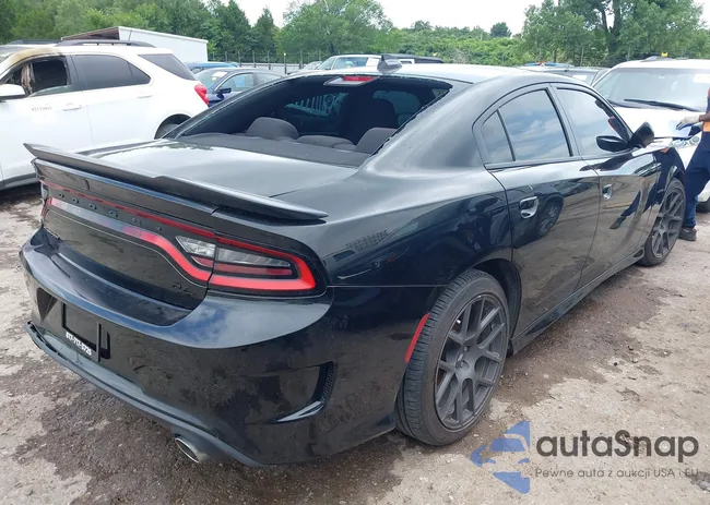 2C3CDXCT5MH612863: 42514233