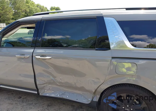 KNDNE5H31N6074700: 42514407