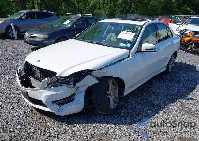 WDDGF8AB2DG037520: 42515776