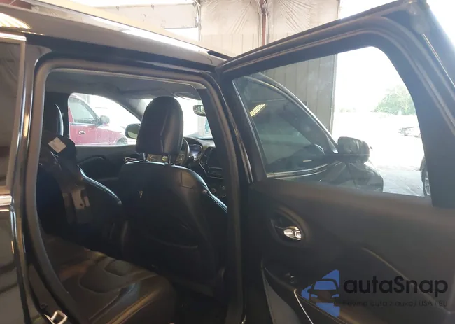 1C4PJMDX2KD445250: 42515788