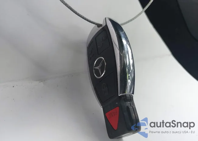 WDDGF8BB6CR233431: 42515804