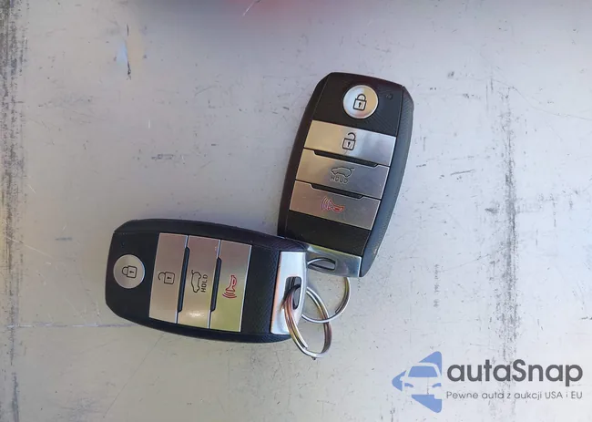 KNDPC3AC7E7650068: 42515890