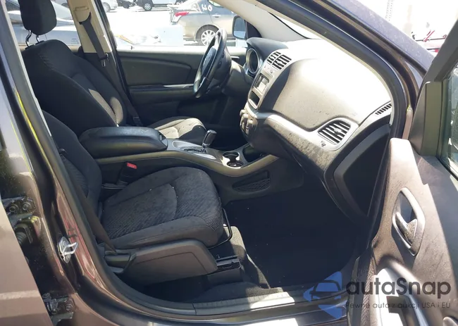 3C4PDCBG3HT618930: 42515946