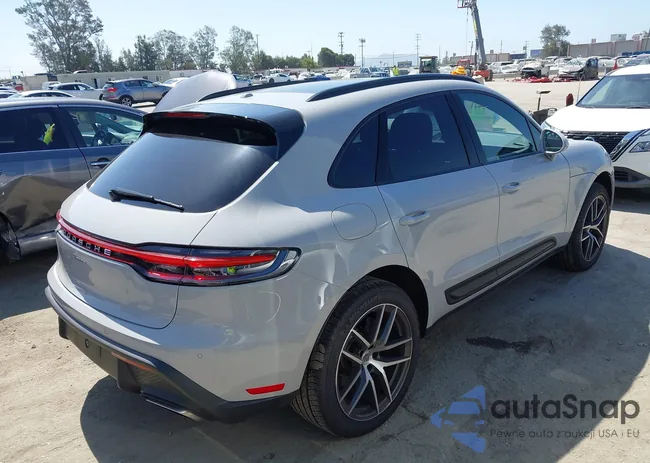 WP1AA2A59SLB02730: 42515404