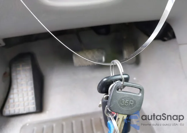 1NXBR32E84Z197681: 42515531