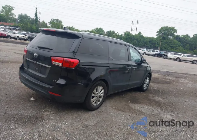 KNDMB5C1XF6052786: 42515536