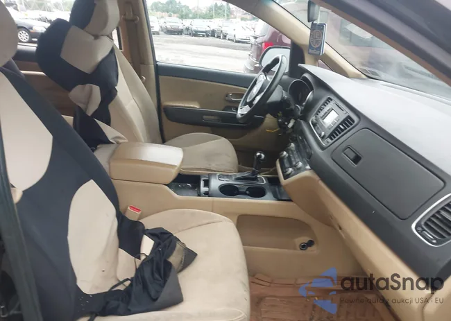 KNDMB5C1XF6052786: 42515536