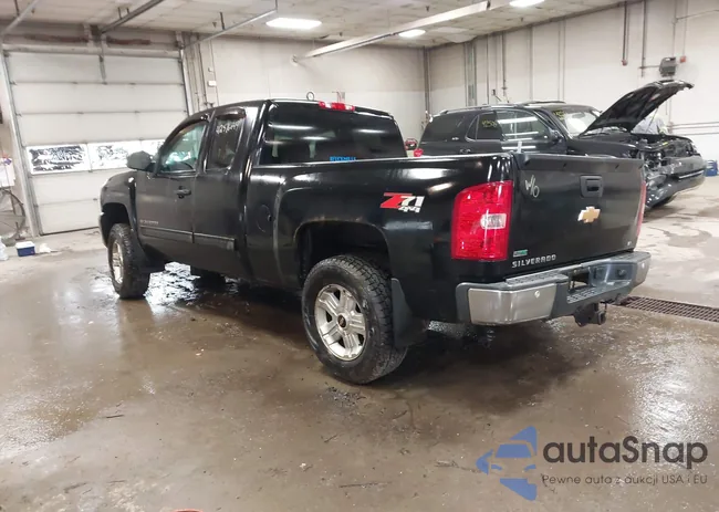 1GCRKSE7XCZ208373: 42516649