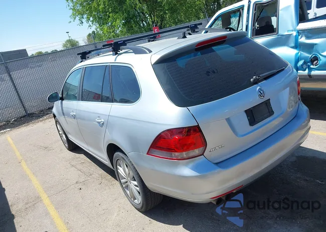 3VWPL7AJ8EM608162: 42516807