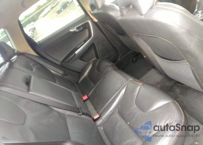 YV4952DZ0C2323046: 42516897