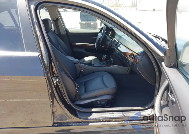 WBAPN7C53BF183620: 42516979