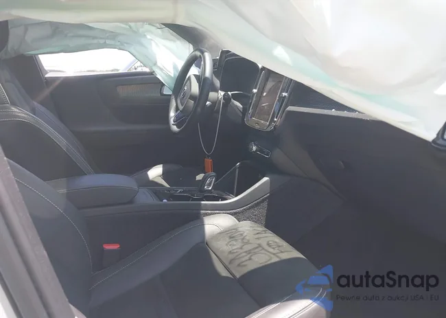 YV4AC2HM8N2741858: 42517145