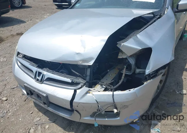 1HGCM66596A041528: 42516197