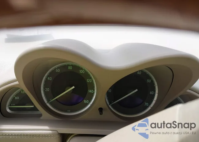 WDBSK75F33F019196: 42516357