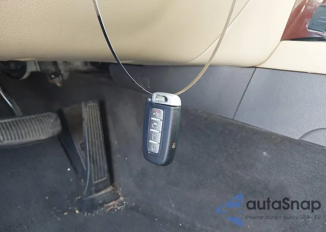 KMHGC4DD4CU178979: 42516496