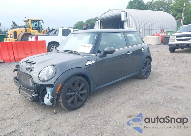 WMWSV3C58BTY13412: 42516587