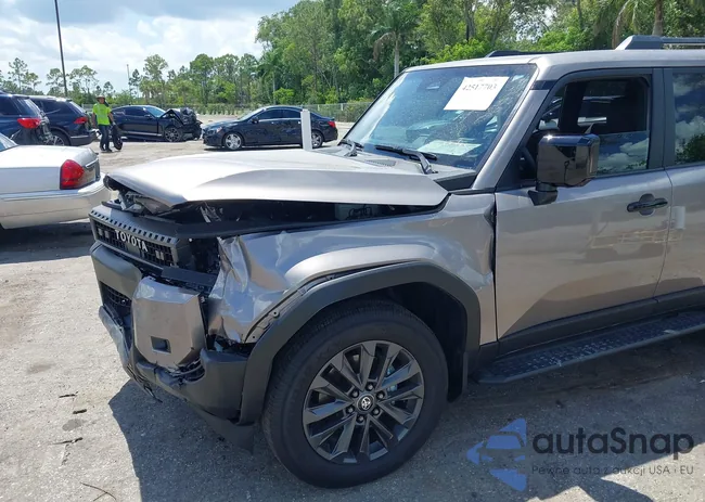 JTEABFAJ2S5010863: 42517703