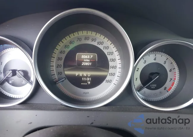 WDDGJ4HBXDG032143: 42517710