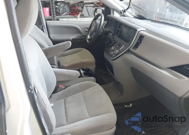 5TDJZ3DC4HS180642: 42517719