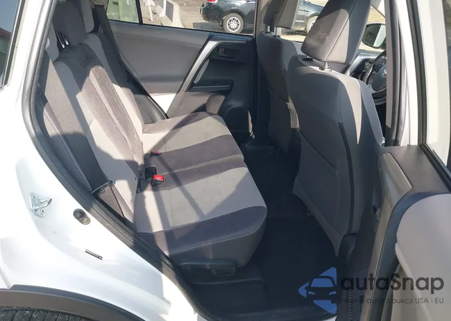 JTMRFREV0DD018348: 42517828