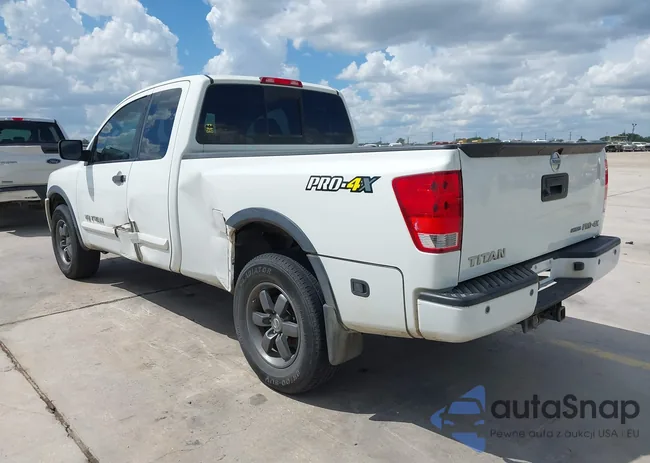 1N6BA0CC4DN313005: 42517887