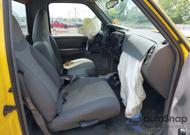 1FTYR10E11PA98653: 42517896