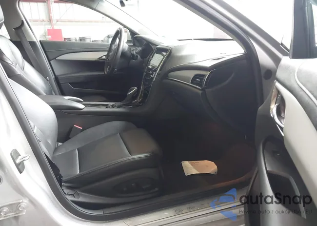 1G6AF5RX8J0174340: 42517915